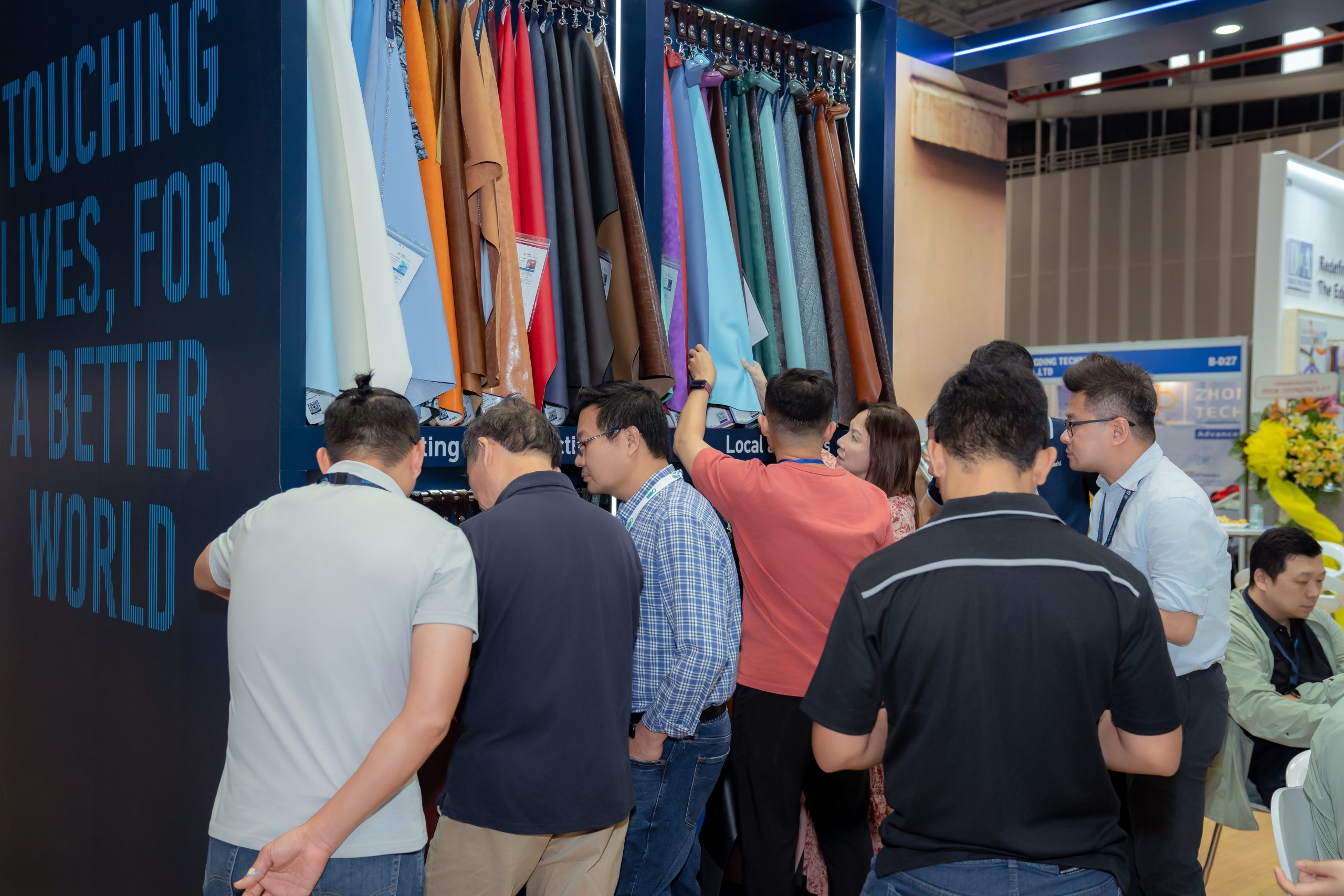 Manufacturers sourcing leather hide in the exhibition by Top Repute Co. Ltd
